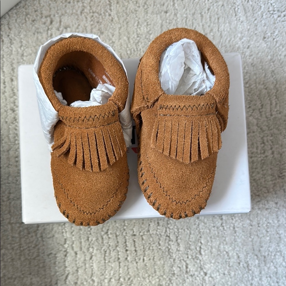 Minnetonka Brown Moccasin Shoes with Fringe